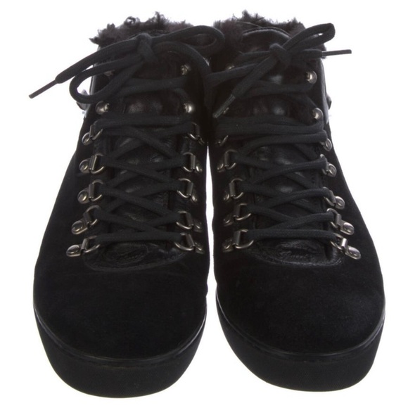 GUCCI Suede Fur Trim Sneakers - Picture 4 of 5